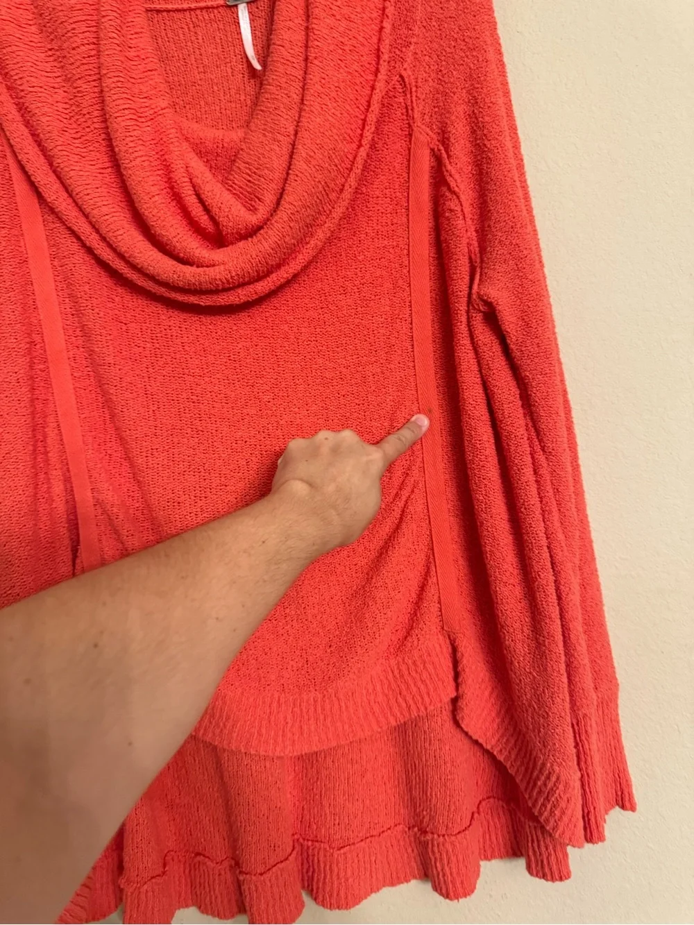 FREE PEOPLE Long Sleeve Knit Sweater Womens M Cowl Neck Orange Asymmetrical Hem